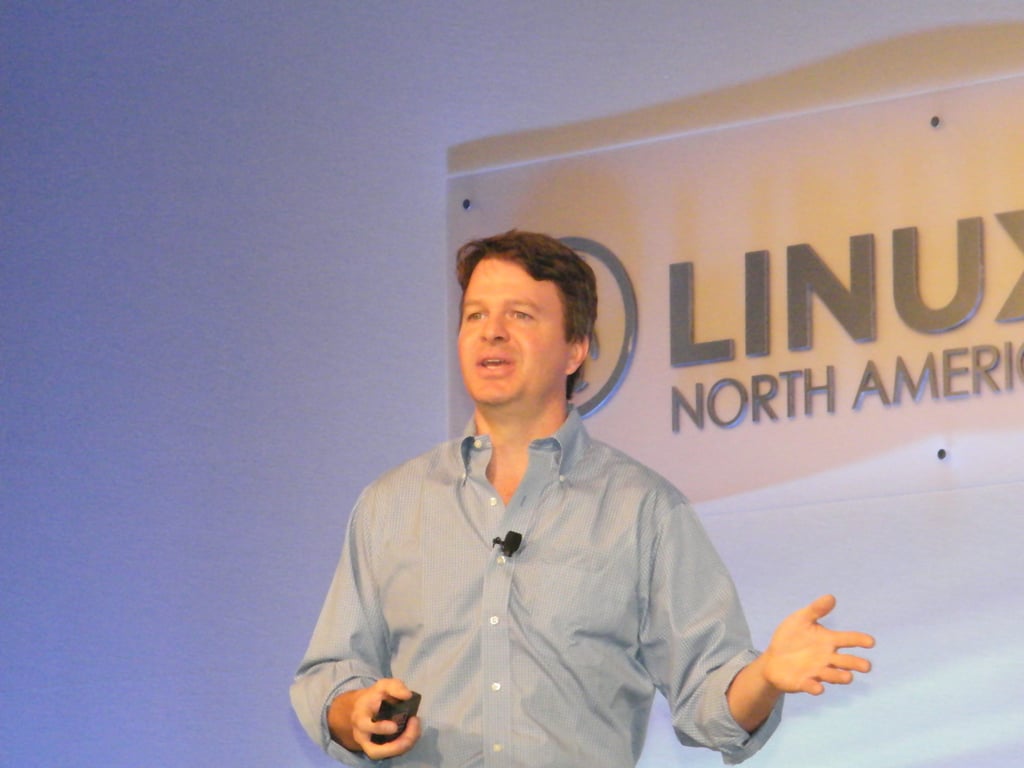 Open Source, GPL, Linux and Apple #Linuxcon