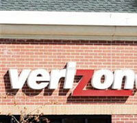 Inventor sues Google, Verizon Over Voicemail
