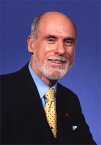 Vint Cerf Waxes Nostalgic on the Early Days of TCP/IP and His Suit